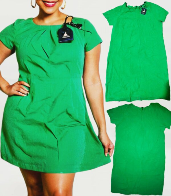 Emerald Chic: The Effortless Green Dress